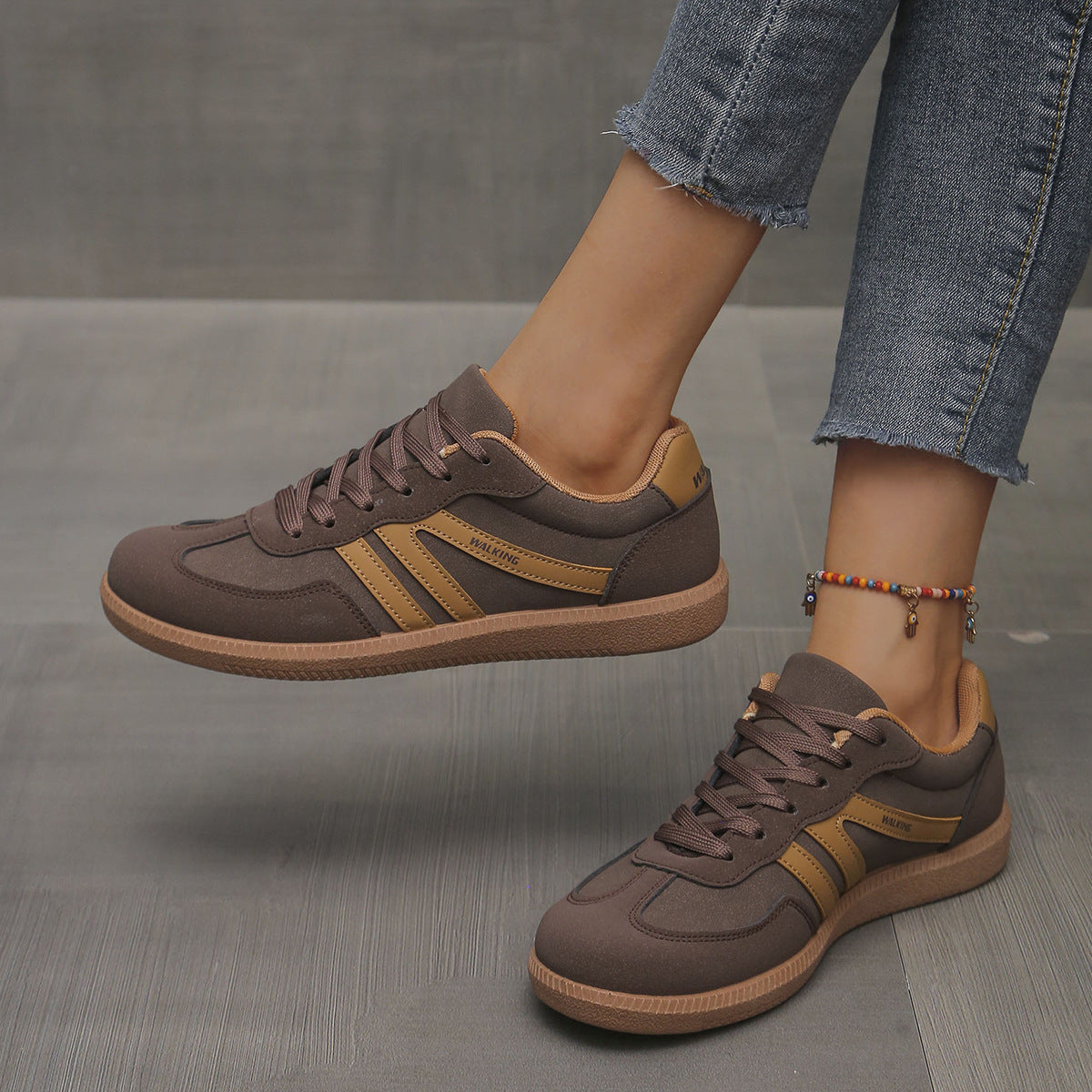Liza™ Orthopaedic Trainers