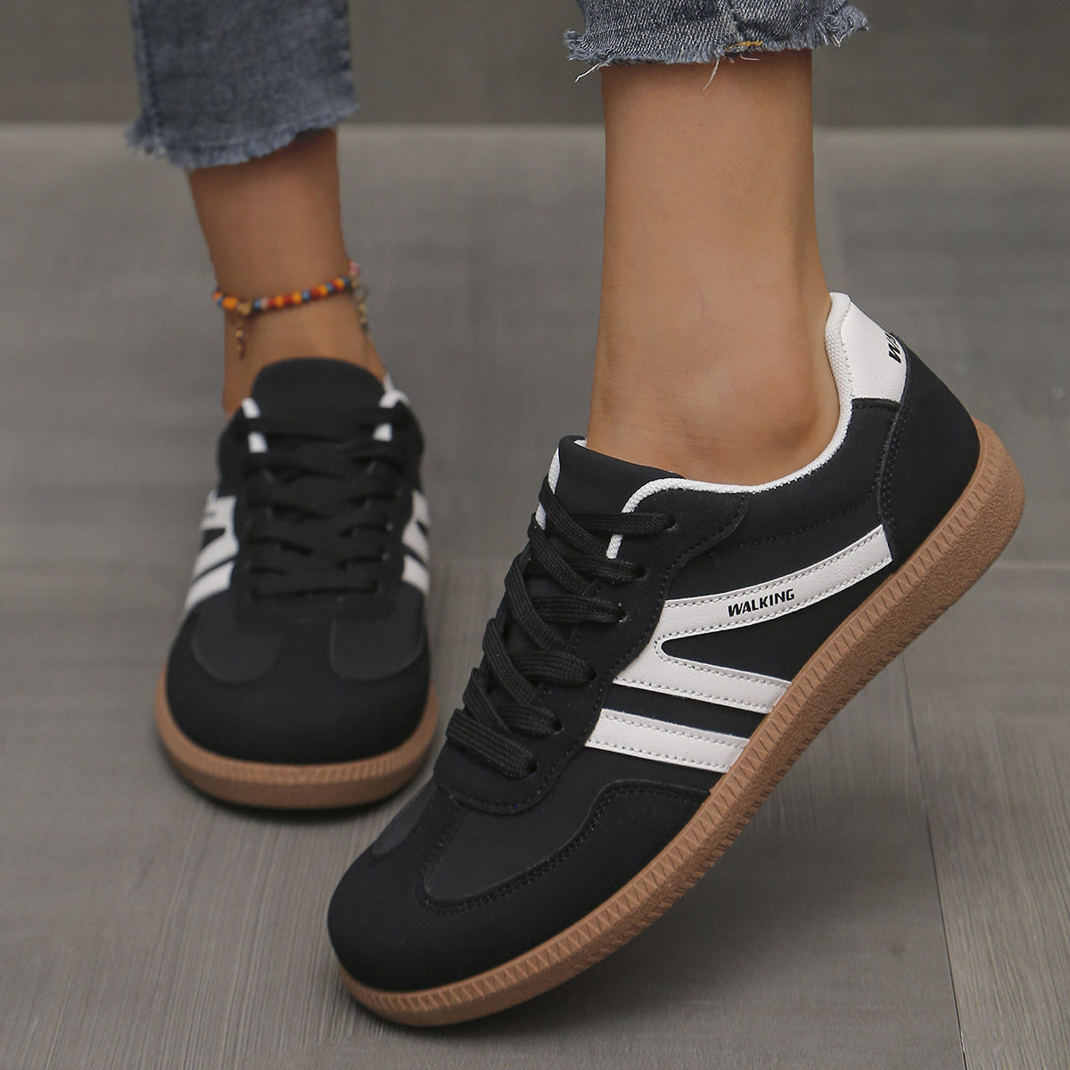 Liza™ Orthopaedic Trainers